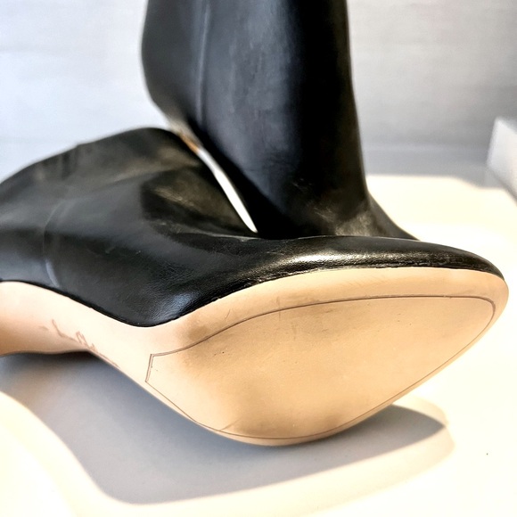 SAM EDELMAN black leather bootie ❤️ - Picture 5 of 7